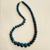 Vintage 1980s teal magnesite graduated bead necklace