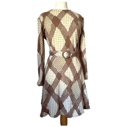 Geometric pattern knitted brown and cream vintage 1960s belted dress