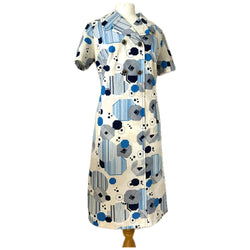 Abstract print vintage 1970s short sleeved day dress