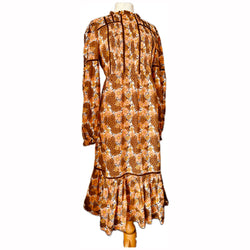 Autumn daisies vintage late 1960s prairie dress